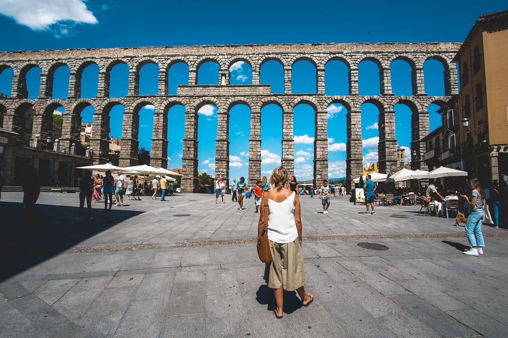 acueducto de segovia. Servicios de Agencia de Viajes en España