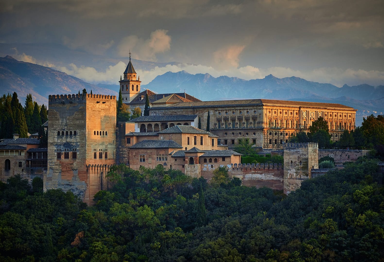 alhambra de granada. DMC para España