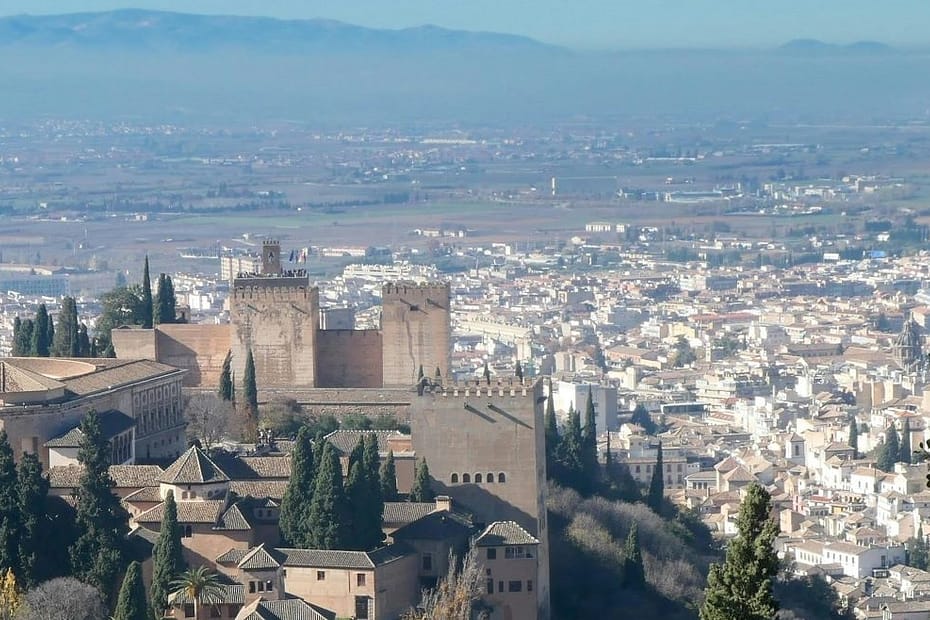 Visita Guiada Privada al Albaicín y Sacromonte